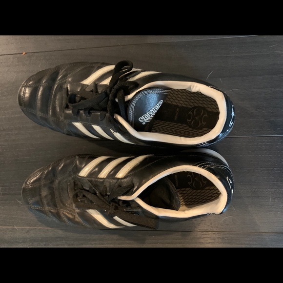 Adidas Indoor Soccer Shoes - Picture 2 of 3